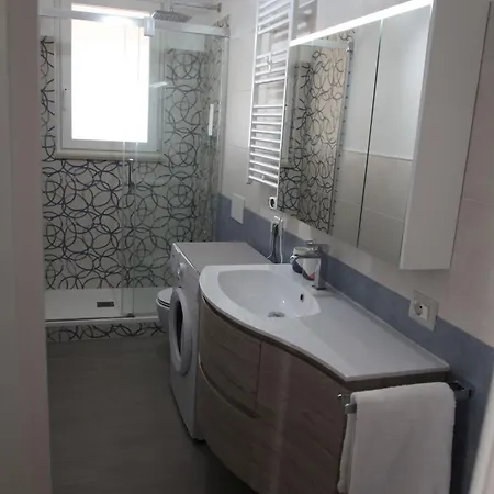 Bernaldabella Penthouse Your Near Matera شقة *
