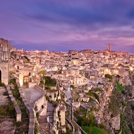 Bernaldabella Penthouse Your Near Matera شقة